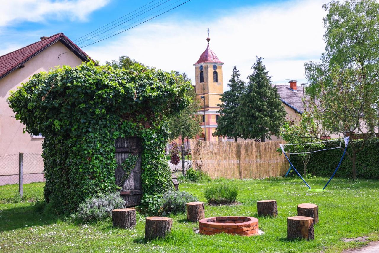 Garden Holiday Home Drenje  Экстерьер фото