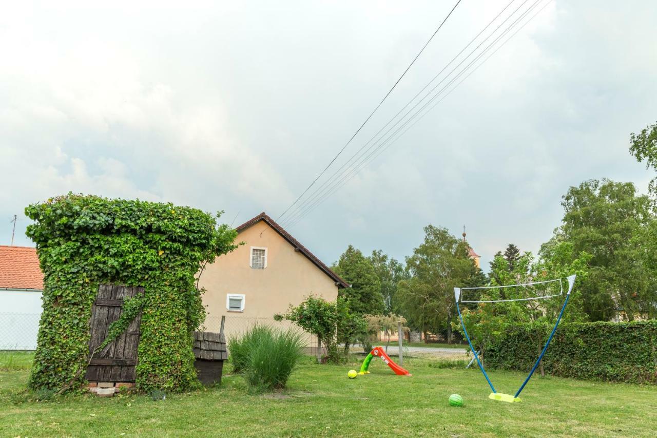 Garden Holiday Home Drenje  Экстерьер фото